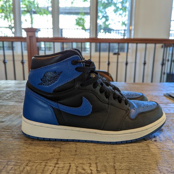 Air Jordan 1 Royal 2017 (Size 8.5) - Picture 5 of 9